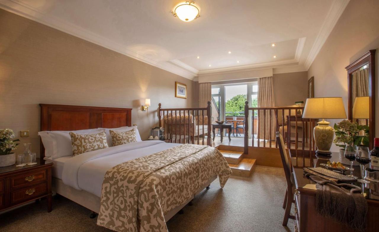 Court Yard Hotel Лейксліп Екстер'єр фото