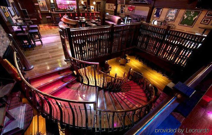 Court Yard Hotel Лейксліп Екстер'єр фото